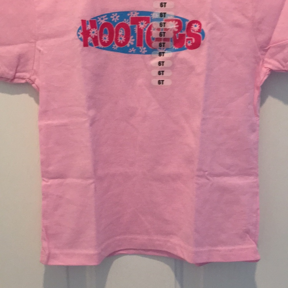 New Girls Hooters Surfer T-Shirt Chicago 2T 4T 6T - Picture 3 of 6